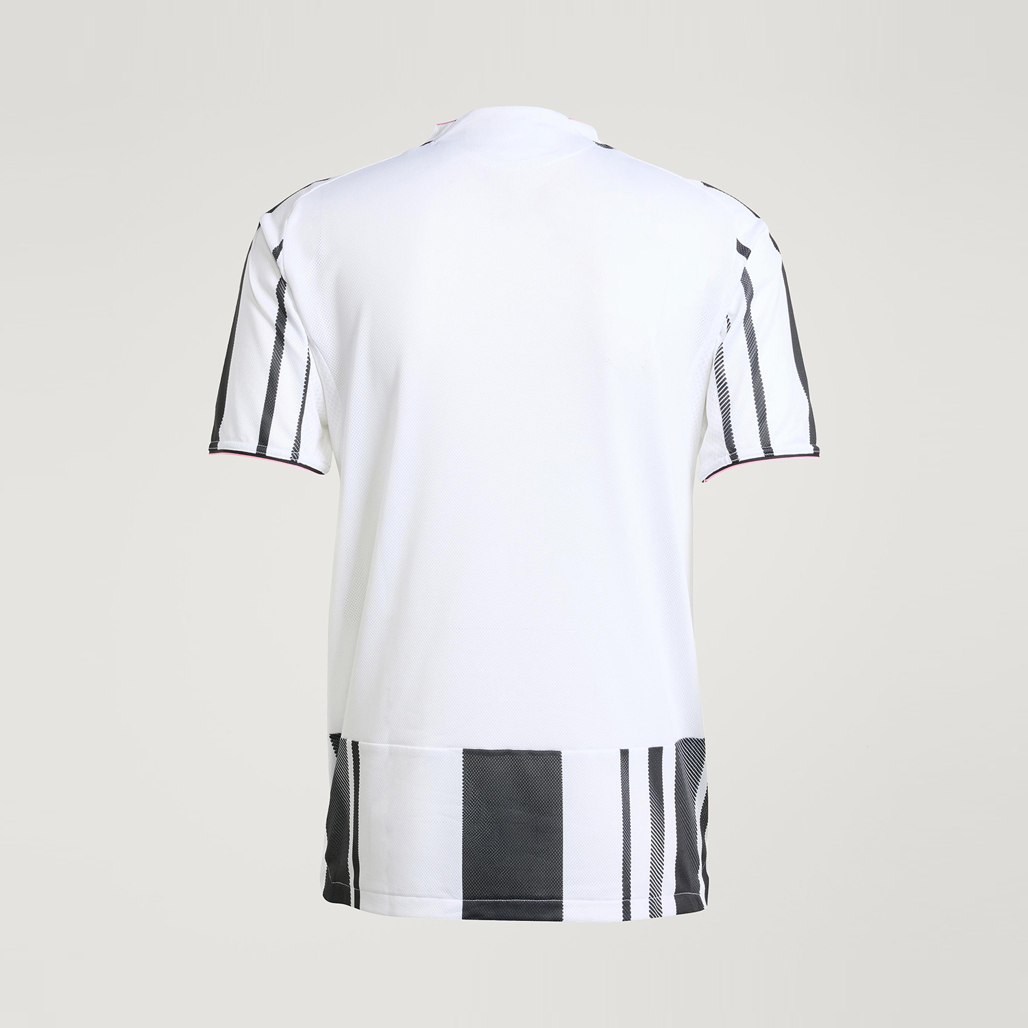 Adidas Authentic Juventus Play - Sports Equipment Jersey ulasan dan harga